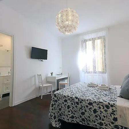 B&B La Luna Nel Pozzo 로마